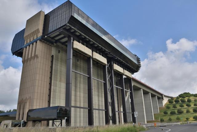 市政工程用建筑工程軟件，在復(fù)雜項(xiàng)目里能 hold 住嗎？